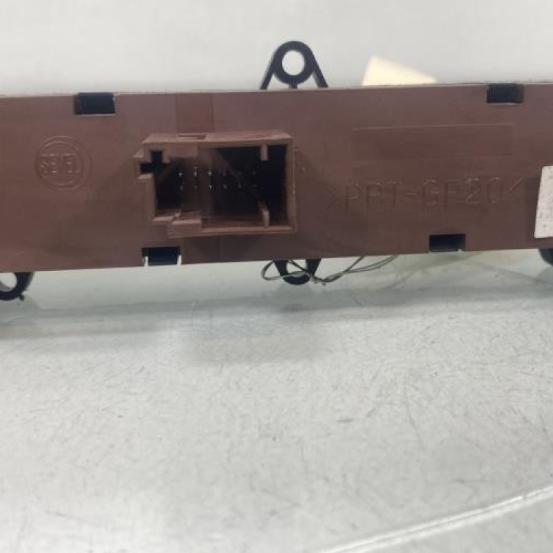 Bouton de warning CITROEN JUMPER 3 Photo n°2