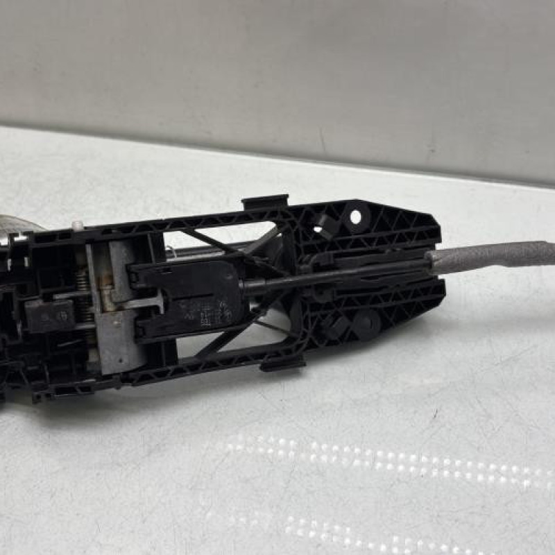 Poignee porte arriere droit VOLKSWAGEN GOLF 7 Photo n°3