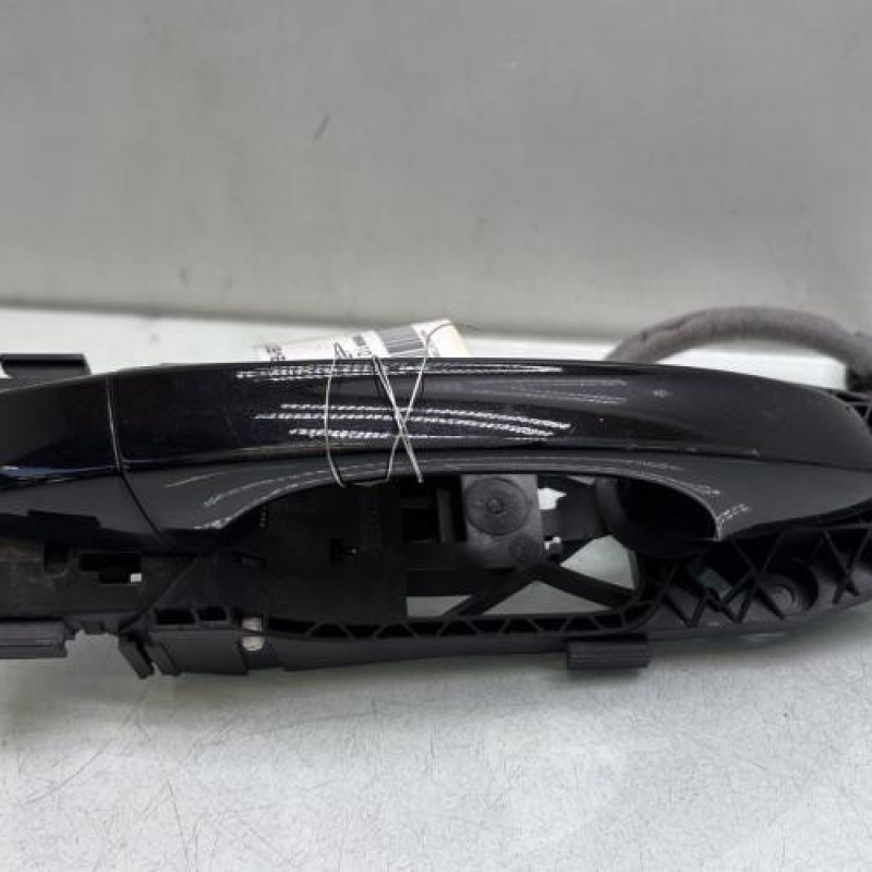 Poignee porte avant droit VOLKSWAGEN GOLF 7 Photo n°1