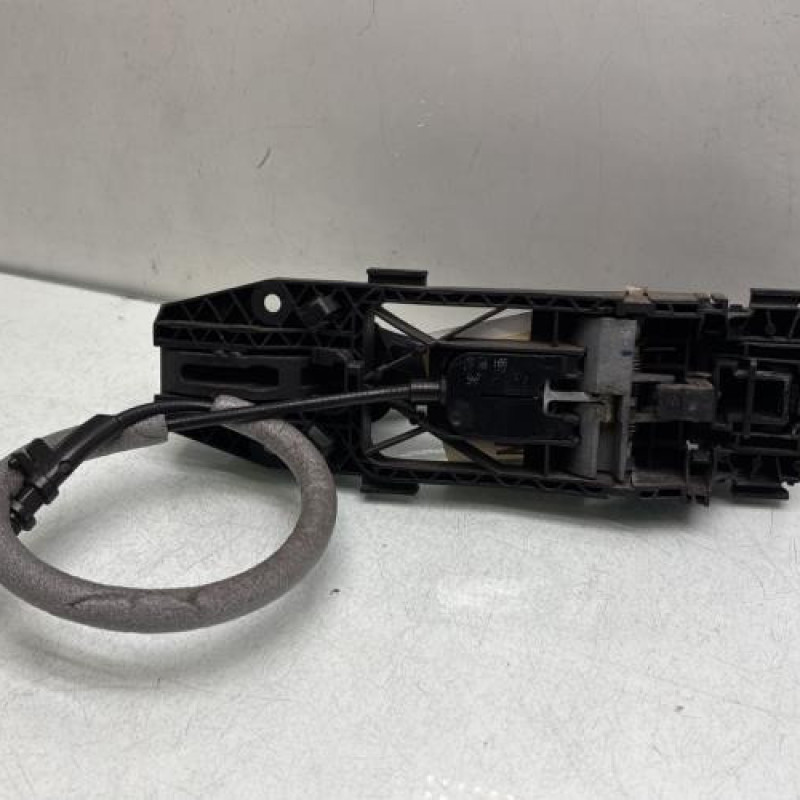 Poignee porte avant droit VOLKSWAGEN GOLF 7 Photo n°3