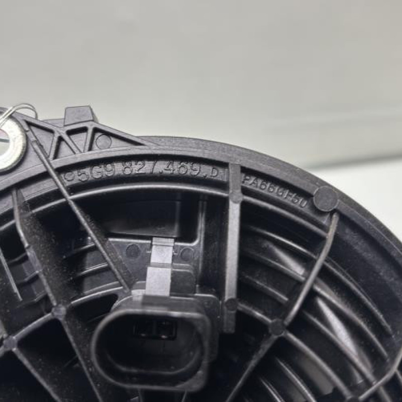 Bouton de coffre VOLKSWAGEN GOLF 7 Photo n°4