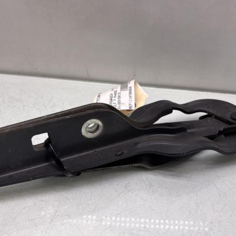 Charniere de capot VOLKSWAGEN GOLF 7 Photo n°1