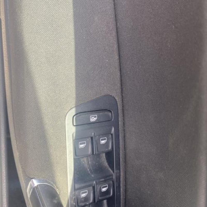 Renfort pare choc arriere (traverse) VOLKSWAGEN GOLF 7 Photo n°17