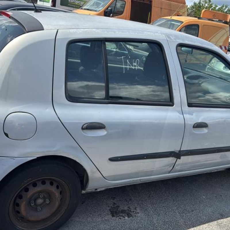 Cremaillere assistee RENAULT CLIO 2 Photo n°10