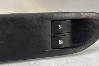 Interrupteur de leve vitre avant gauche RENAULT LAGUNA 2 Photo n°1