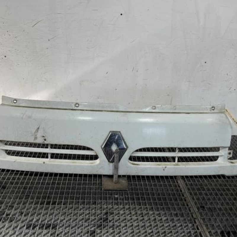 Calandre RENAULT MASTER 2 Photo n°1