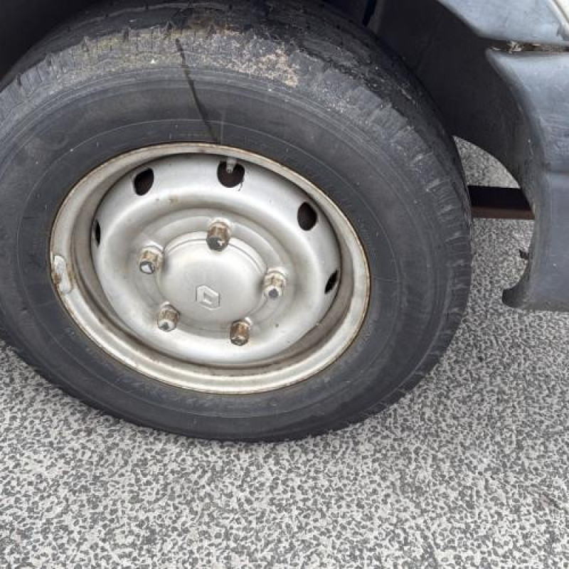 Calandre RENAULT MASTER 2 Photo n°9