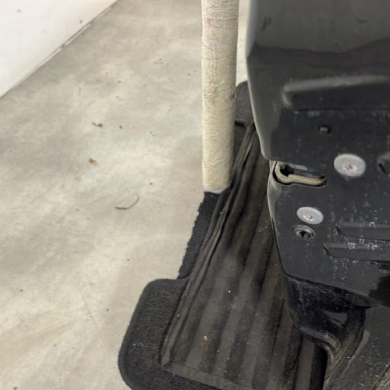 Porte avant droit PEUGEOT 207 Photo n°3