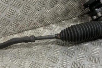 Cremaillere assistee PEUGEOT 208 1