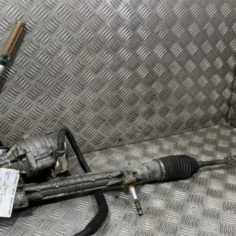 Cremaillere assistee PEUGEOT 208 1 Photo n°3