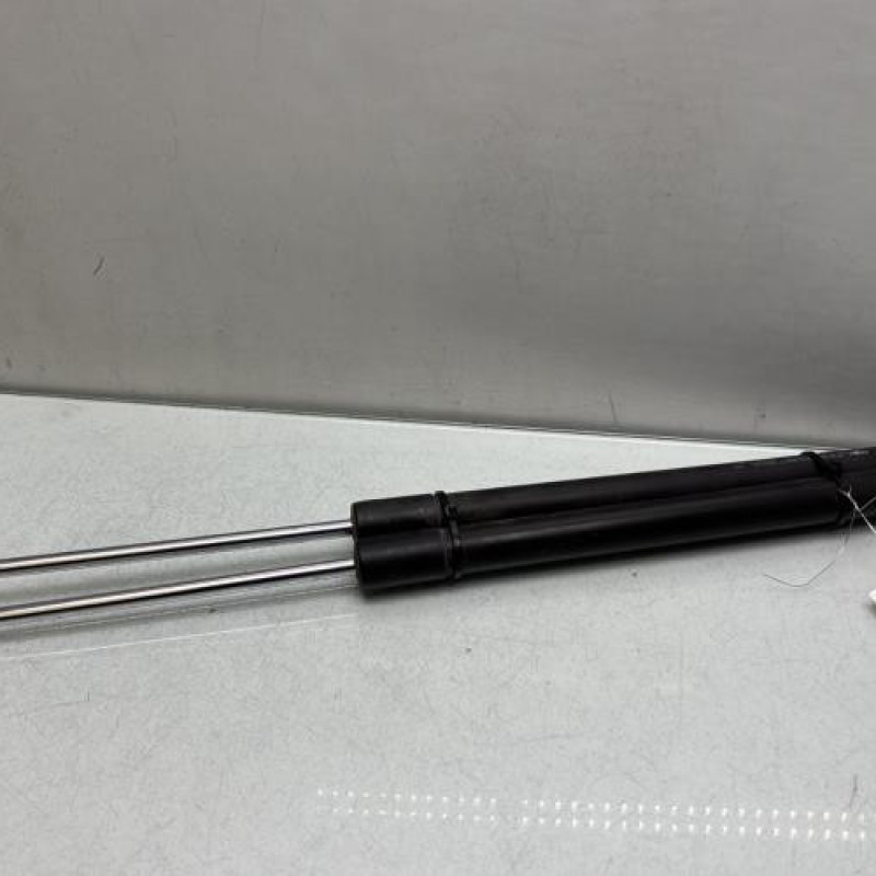 Verin de coffre PEUGEOT 308 1 SW Photo n°1