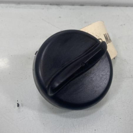 Bouchon de carburant PEUGEOT 607 Photo n°1