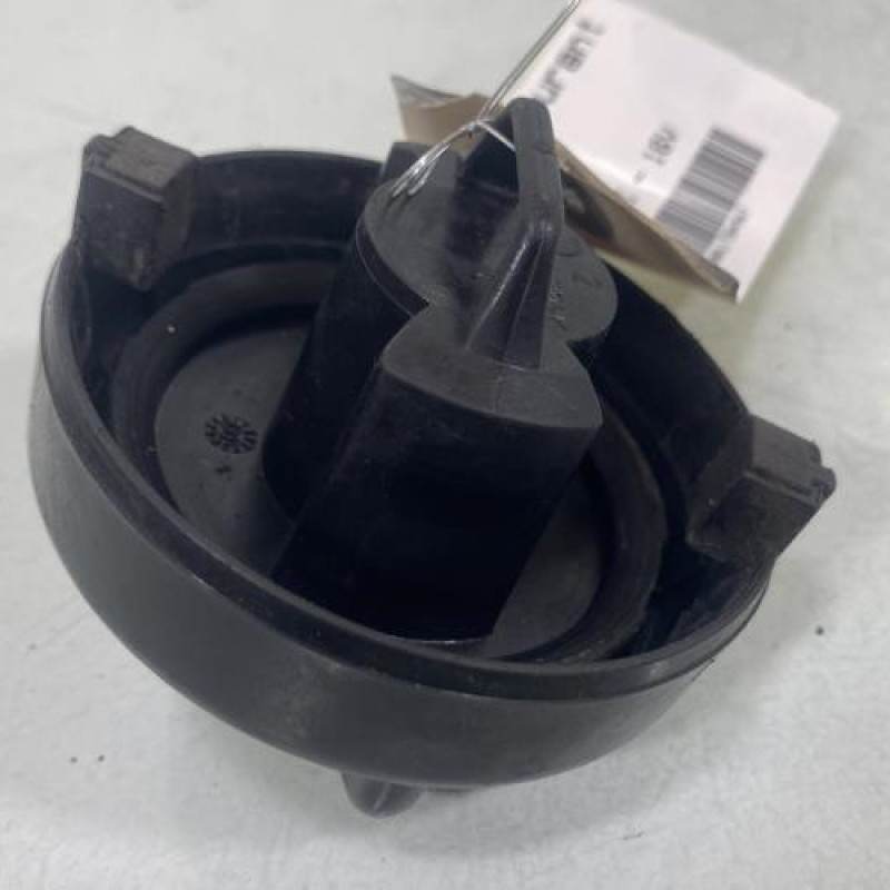 Bouchon de carburant PEUGEOT 607 Photo n°3