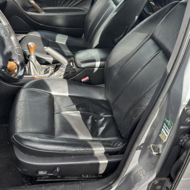 Retroviseur droit PEUGEOT 607 Photo n°18