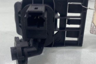 Bouton de coffre PEUGEOT 607