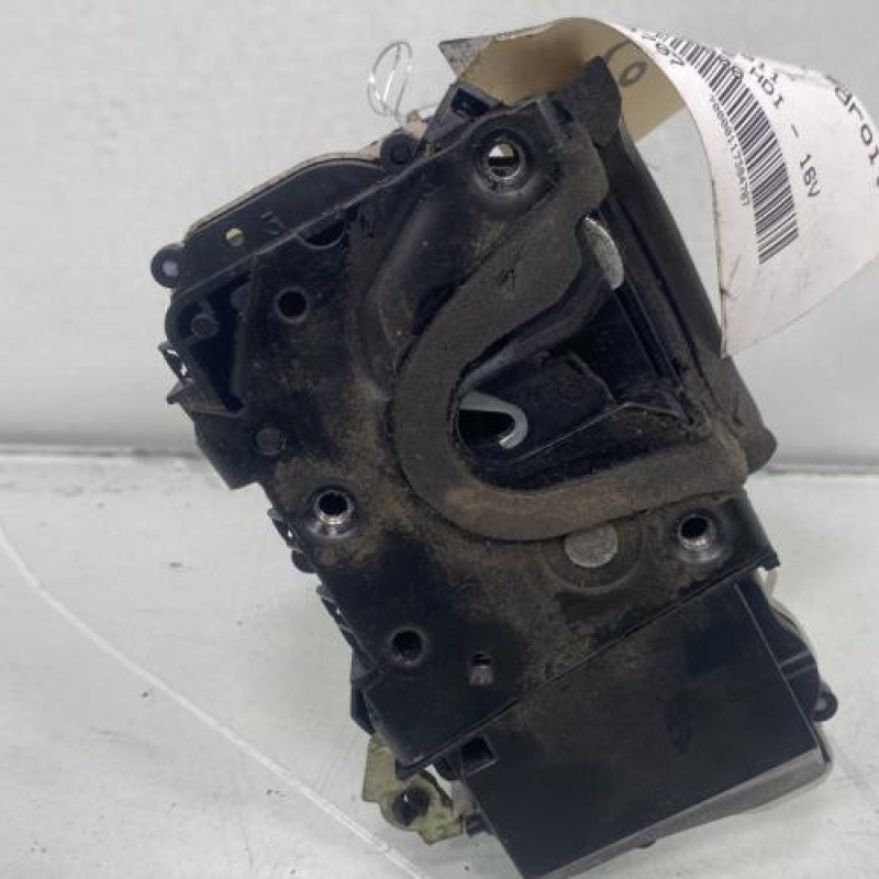 Serrure avant droit PEUGEOT 607 Photo n°5