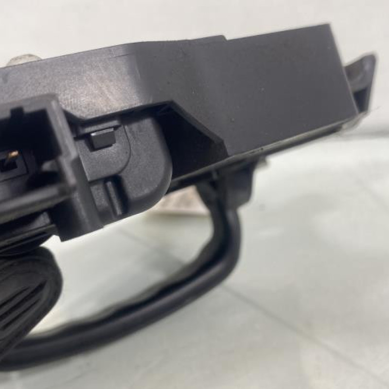 Poignee interieur avant droit PEUGEOT 1007 Photo n°3