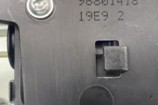 Poignee interieur avant gauche PEUGEOT 1007