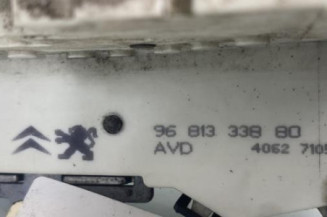 Serrure avant droit PEUGEOT 1007