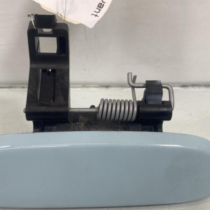 Poignee porte avant gauche RENAULT TWINGO 3 Photo n°4