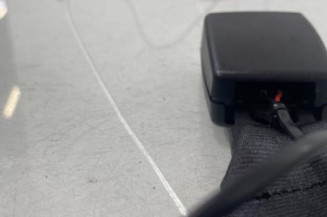 Attache ceinture arriere droit RENAULT TWINGO 3