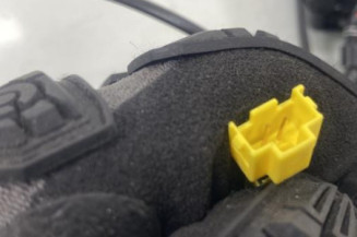 Attache ceinture avant droit RENAULT TWINGO 3