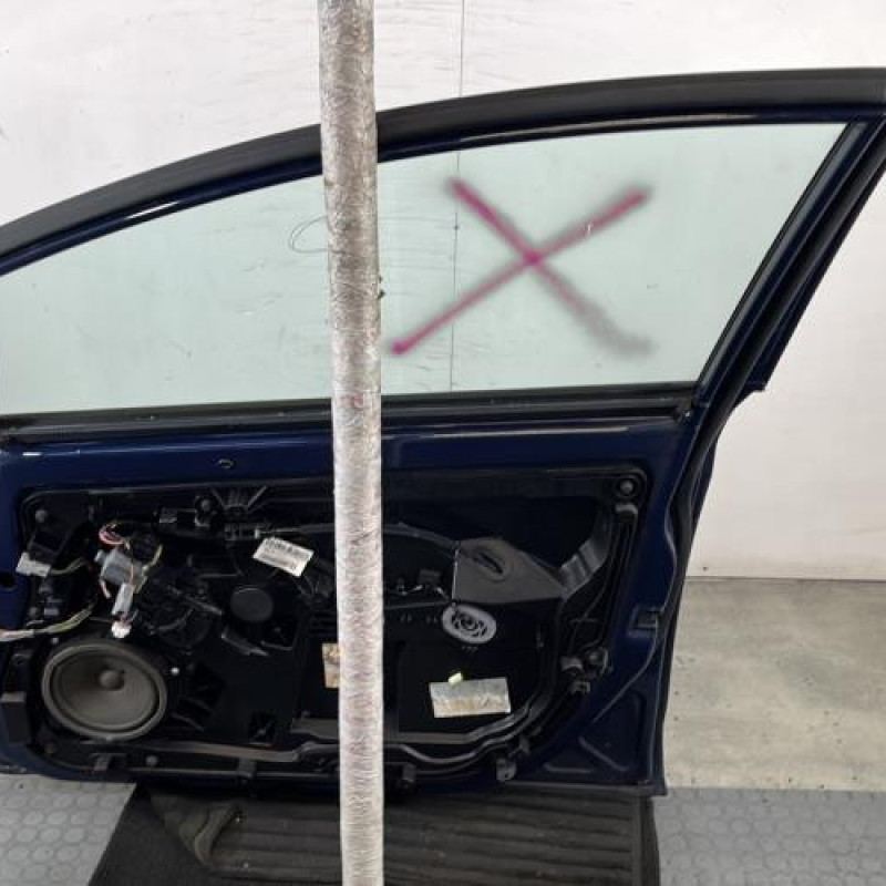 Porte avant droit FORD FIESTA 6 Photo n°6