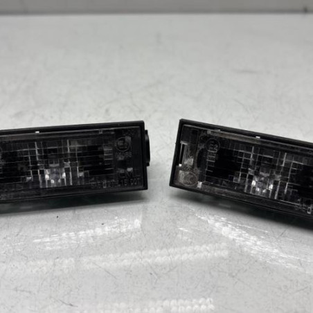 Eclairage de plaque NISSAN PRIMASTAR 2 Photo n°1