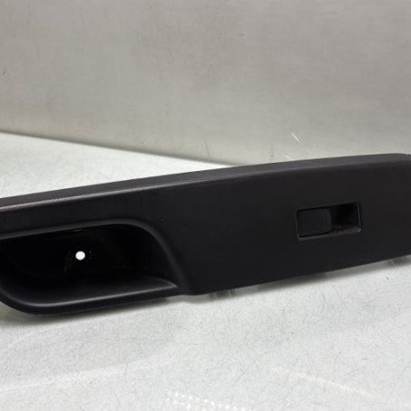 Interrupteur de leve vitre avant droit SUZUKI SWIFT 4 Photo n°1