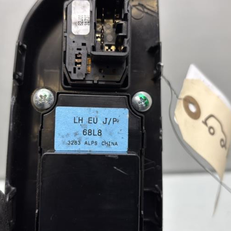 Interrupteur de leve vitre avant gauche SUZUKI SWIFT 4 Photo n°3