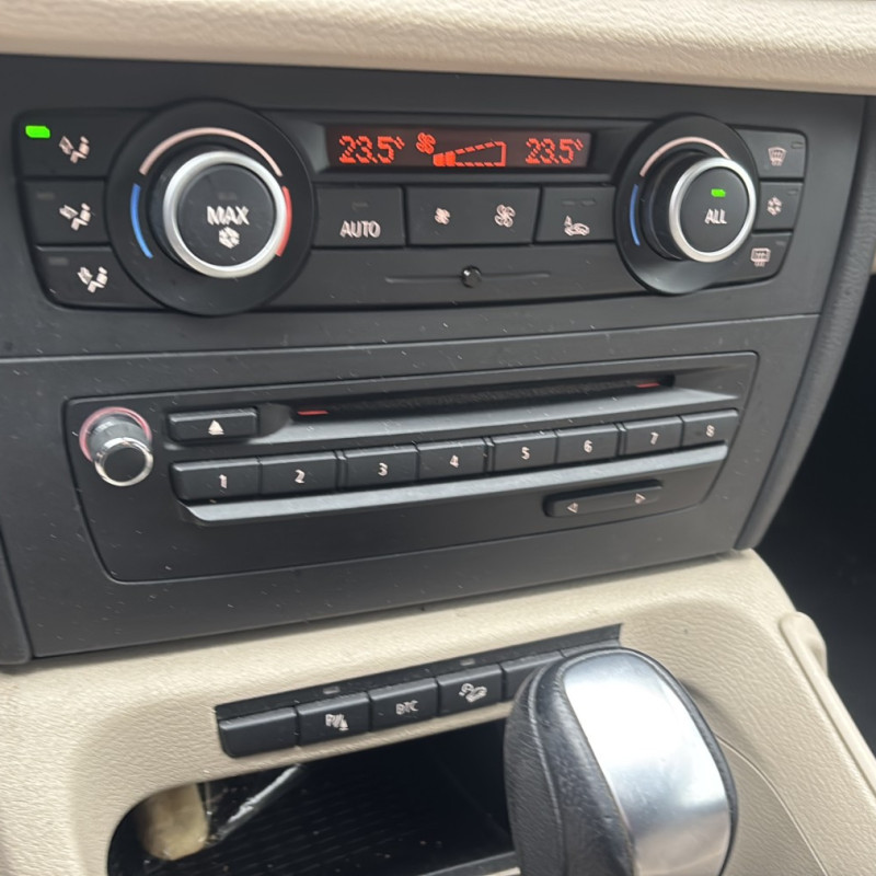 BMW X1 E84 PHASE 1 23d 2.0D - 16V TURBO XDRIVE 4X4 Photo n°29