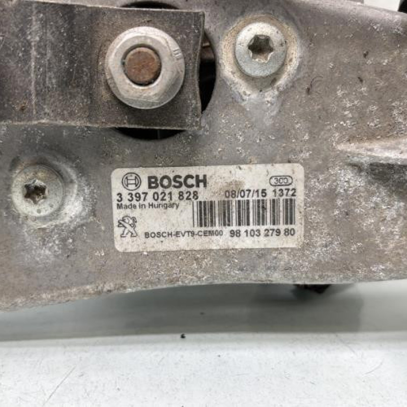 Moteur essuie glace avant PEUGEOT 308 2 Photo n°4