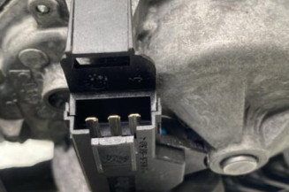 Moteur essuie glace arriere OPEL ZAFIRA B