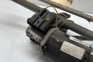 Moteur essuie glace avant OPEL CORSA C