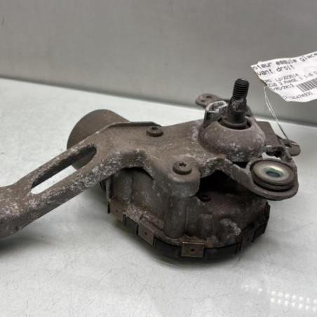Moteur essuie glace avant droit FORD FOCUS 3 Photo n°1