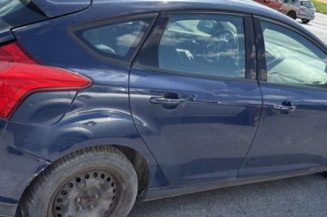 Moteur essuie glace avant gauche FORD FOCUS 3