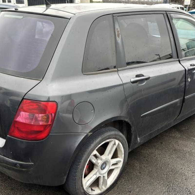 Moteur essuie glace avant FIAT STILO Photo n°13