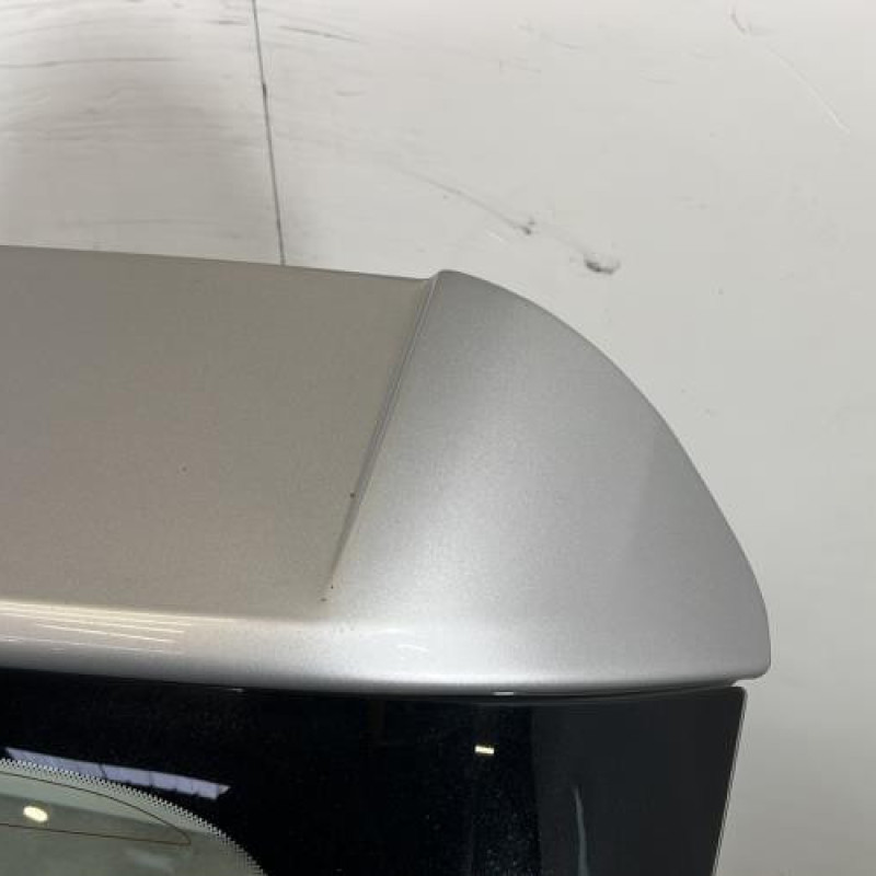 Malle/Hayon arriere OPEL ASTRA J Photo n°3