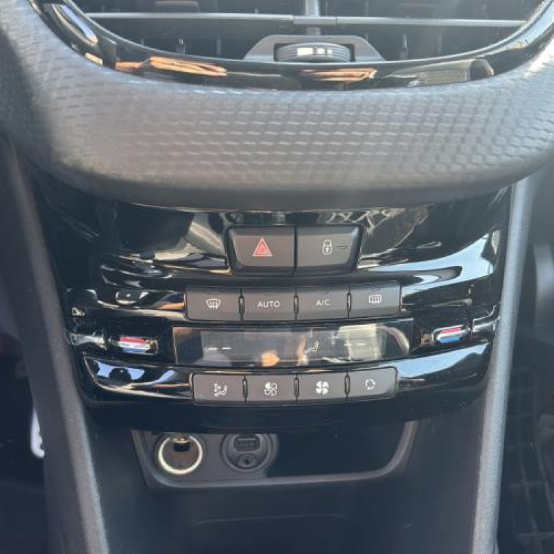 Ceinture arriere droit PEUGEOT 208 1 Photo n°19