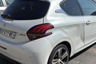 Ceinture arriere gauche PEUGEOT 208 1