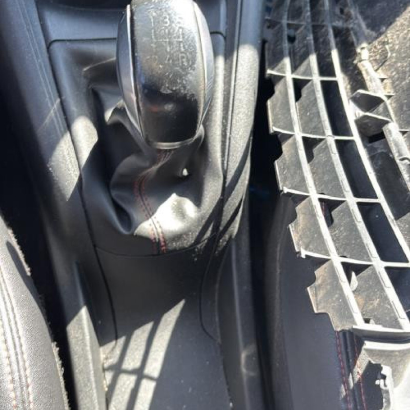 Pretensionneur de ceinture avant gauche PEUGEOT 208 1 Photo n°20