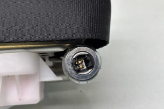 Pretensionneur de ceinture avant droit SUZUKI SWIFT 4