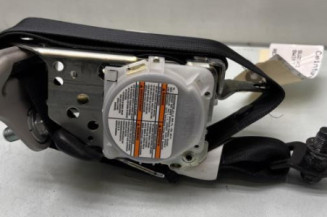 Pretensionneur de ceinture avant droit SUZUKI SWIFT 4