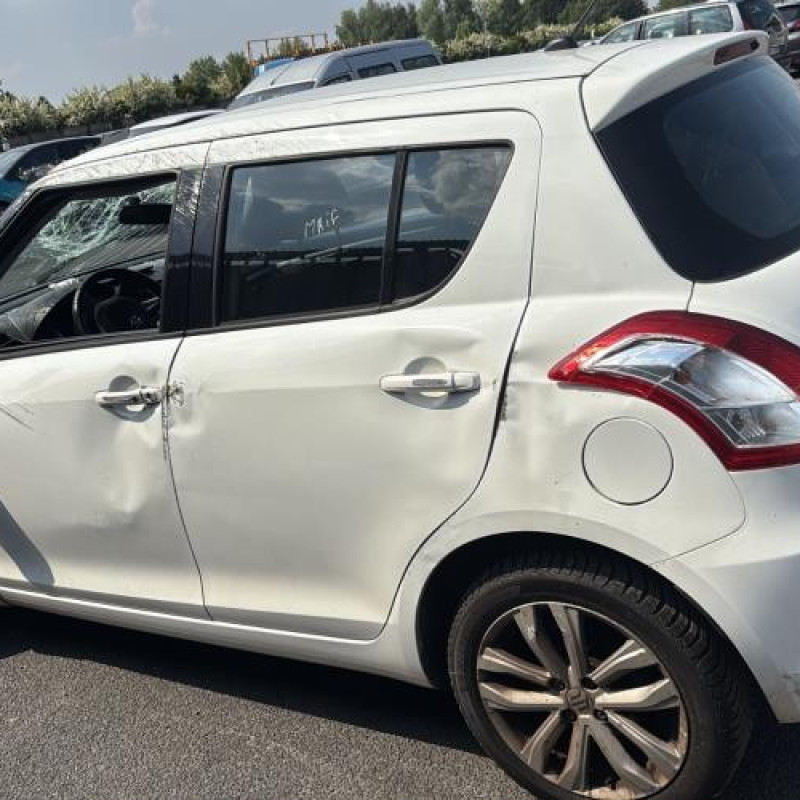 Pretensionneur de ceinture avant gauche SUZUKI SWIFT 4 Photo n°20