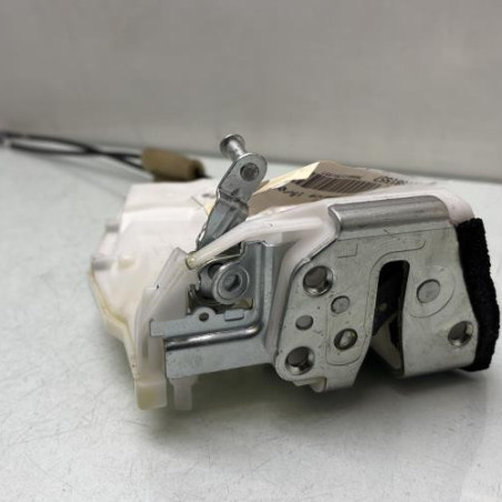 Serrure arriere gauche SUZUKI SWIFT 4 Photo n°1