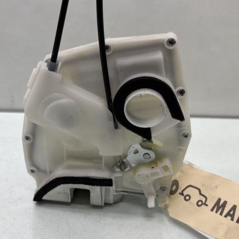 Serrure arriere gauche SUZUKI SWIFT 4 Photo n°3