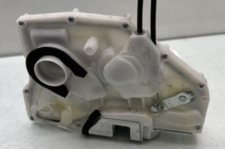 Serrure avant gauche SUZUKI SWIFT 4