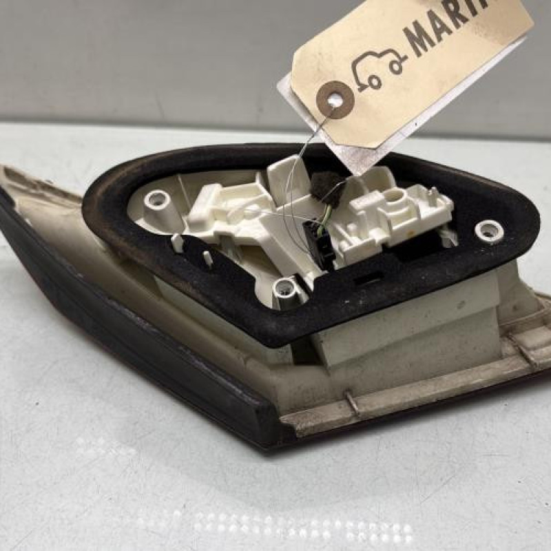 Feu arriere secondaire droit (feux) OPEL ASTRA J Photo n°3