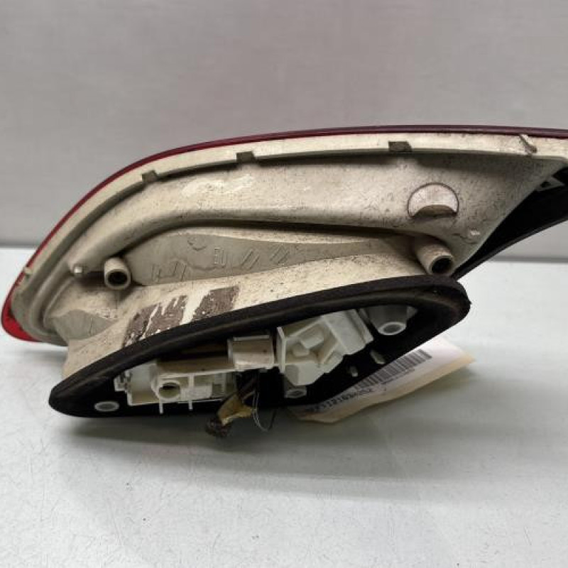 Feu arriere secondaire gauche (feux) OPEL ASTRA J Photo n°2