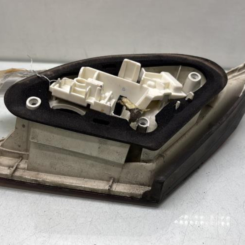 Feu arriere secondaire gauche (feux) OPEL ASTRA J Photo n°4